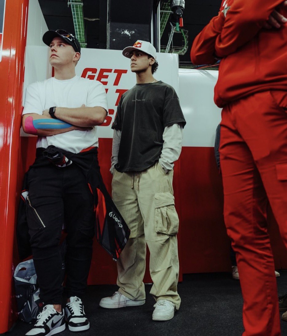 rotsoka's tweet image. i have news for you