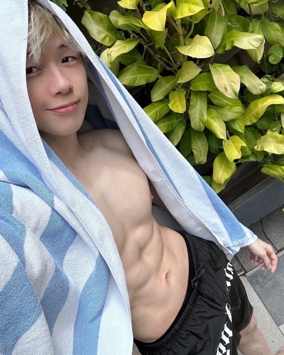 DonttouchMy__'s tweet image. 네.. 보기에만 좋은게 아니라 내구성도 완벽하다네요..