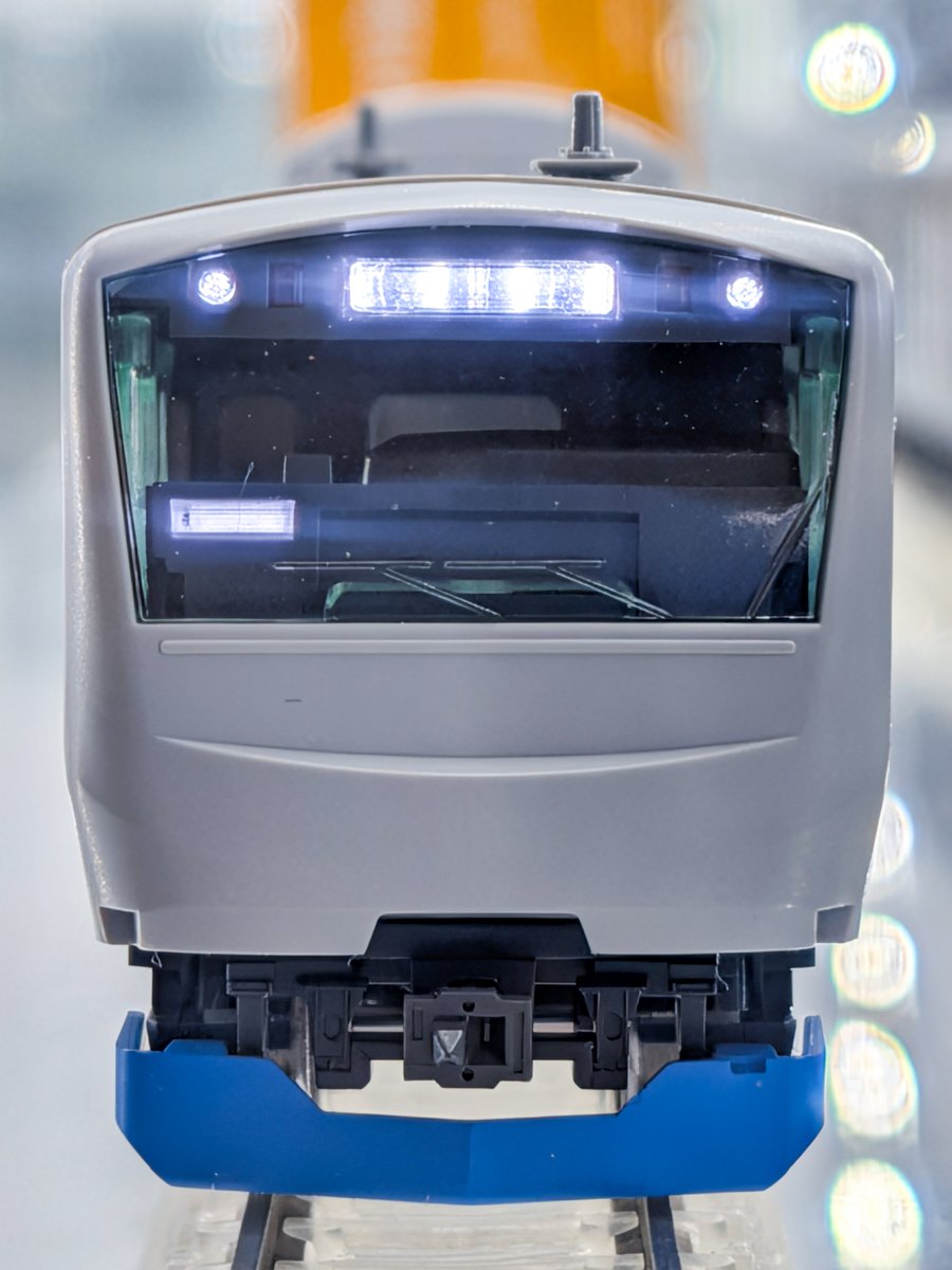 トミックスショールーム東京に展示されているりんかい線 71-000形の