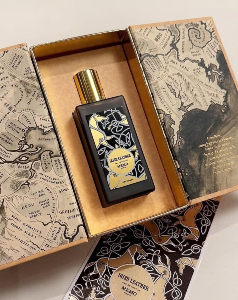 Mut2fael's tweet photo. #رابطة_عشاق_العطور 
Irish Leather Memo Paris
 عطر ايرش ليذر توليفة رائعة ونفحات جلدية فواحة .
يمزج هذا العطر بين نفحات الجلود والعرعر المنعش وخلاصة المتة الخضراء في تركيبة رائعة مستوحاة من الجذور الأيرلندية لمؤسس الماركة. https://t.co/NsJLg58ojv