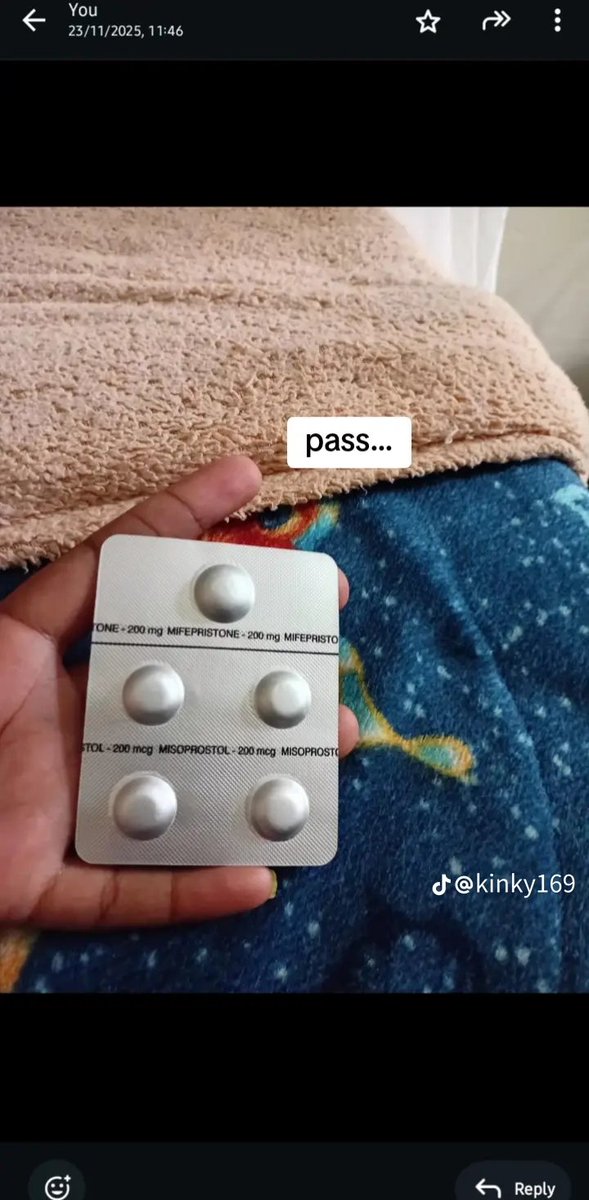 Ay_omii's tweet image. A very short story..