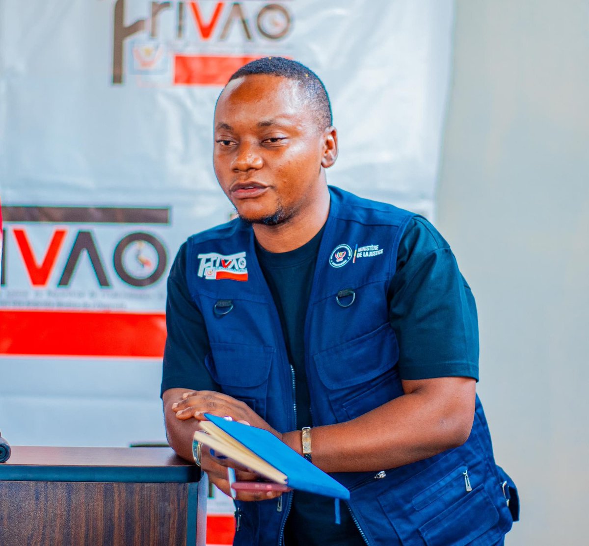 sergesindani01's tweet image. À tous, bon début de semaine pleine de réussite. Nouveau départ, nouveaux objectifs ! #Frivao #victime #Ouganda #RDC🇨🇩