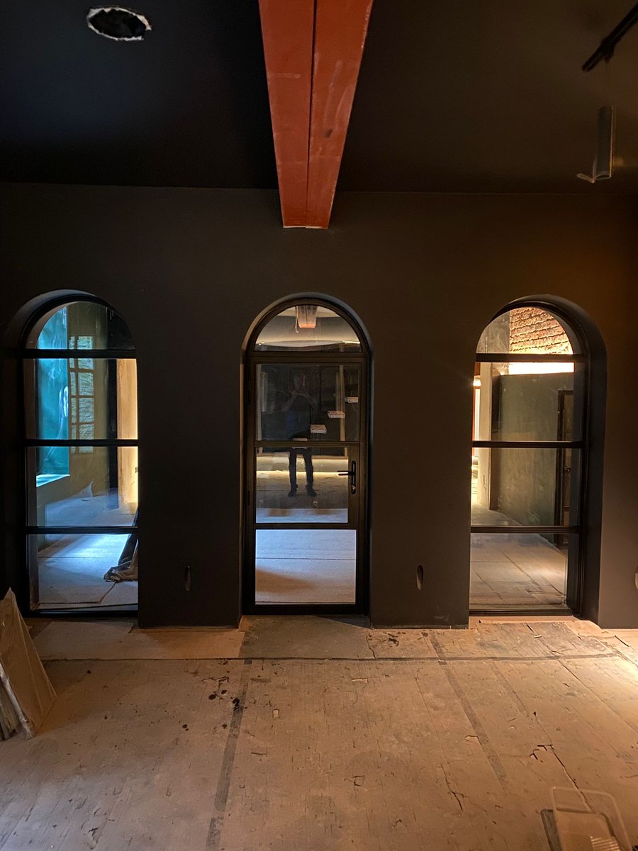 Olimpic100's tweet photo. Arches  CHEAP and FAST. We can bend your aluminium profile to what ever shapes you need...have a look  https://t.co/ZseFowF4fW https://t.co/BD8UFqOnI2