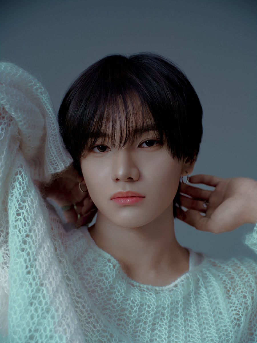 aoen_official's tweet image. Visual Photo -0秒 ver-📸 #雅久 #GAKU

.˚⊹⁺‧┈┈┈┈┈┈┈┈┈┈‧⁺ ⊹˚.

aoen 2nd Single「秒で落ちた」 
2026.3.18 Release💿💙

.˚⊹⁺‧┈┈┈┈┈┈┈┈┈┈‧⁺ ⊹˚.

🔗aoen.lnk.to/2ndsg_bdo

#aoen #アオエン
#秒で落ちた