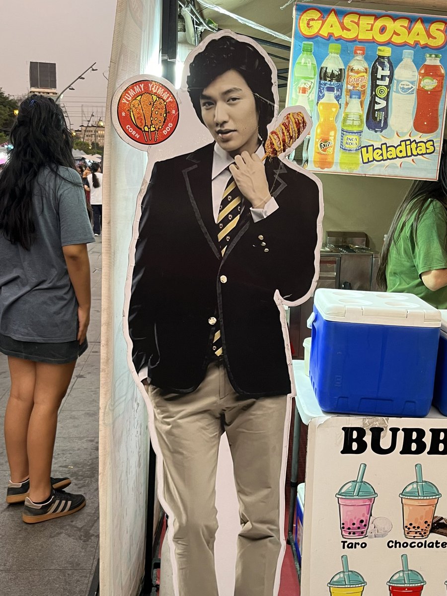 sunlaxis's tweet image. fair w bestie