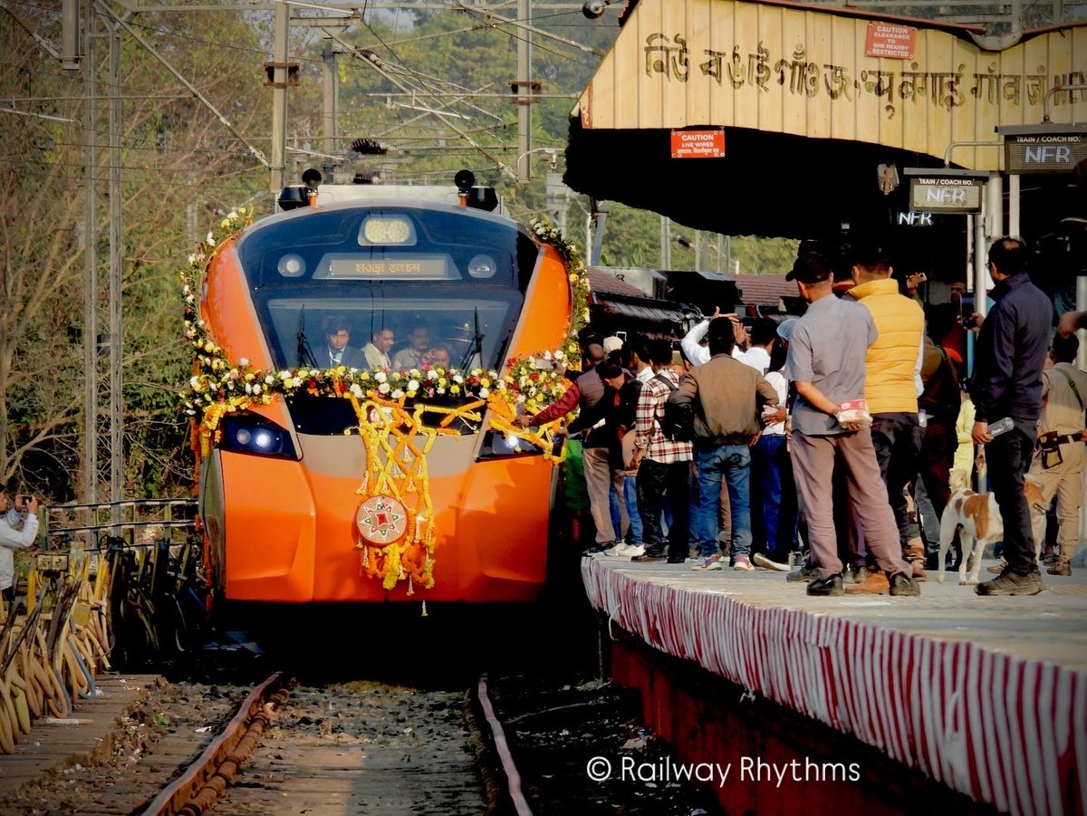Abhishek • Train Enthusiast 🇮🇳 tweet media