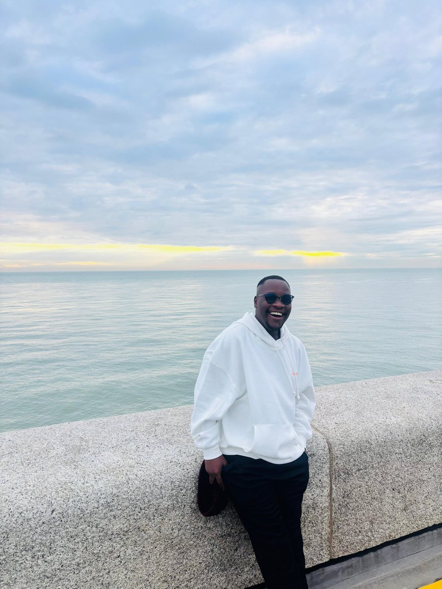 _MakdShelby's tweet image. From @Drunkards_FC to chilling by the sea at Dover 🫡