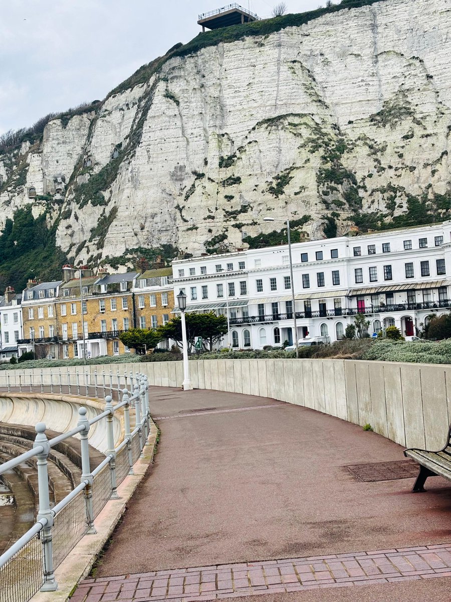 _MakdShelby's tweet image. From @Drunkards_FC to chilling by the sea at Dover 🫡