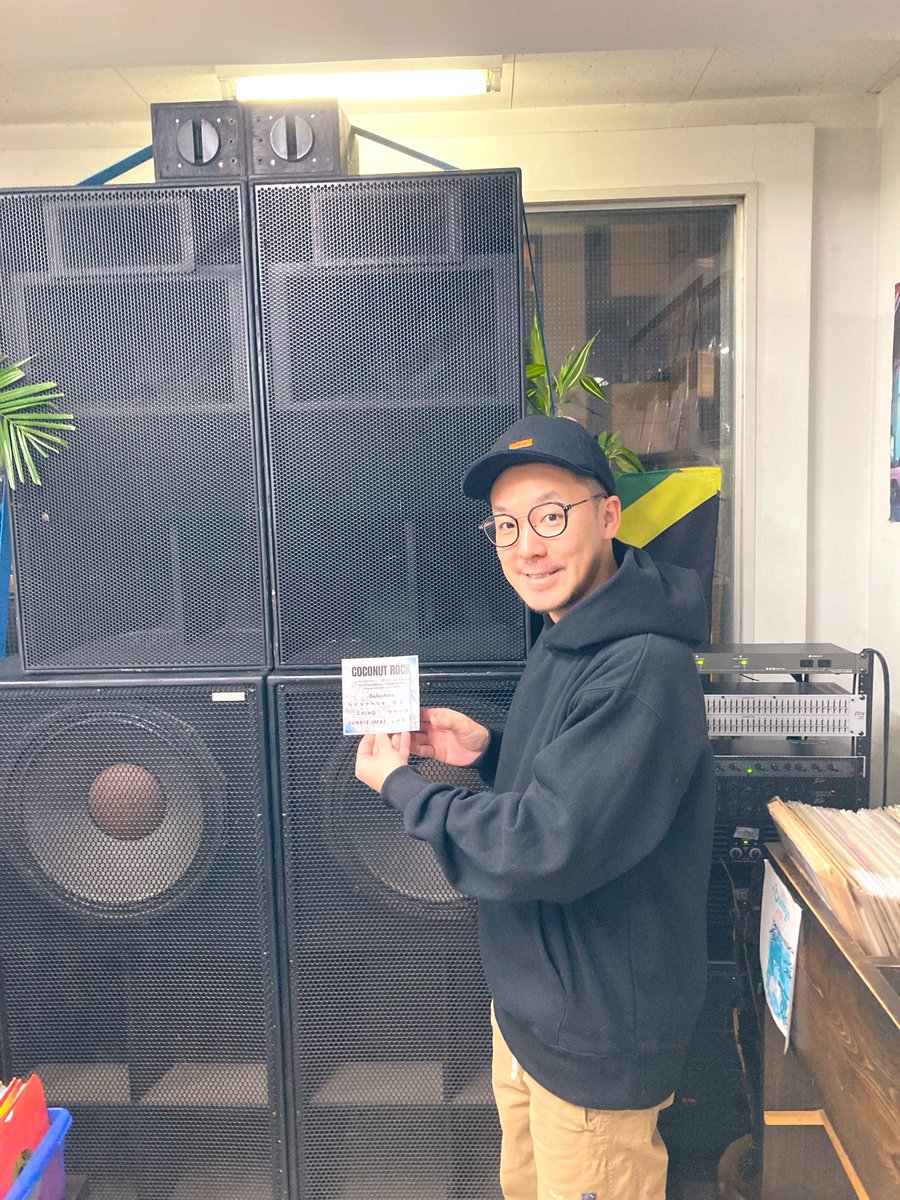 Kazuki_cocoisle's tweet photo. 📢📢📢
#atCocoisle !! 🙌
@arai216 san 🔥
『 COCONUT ROCK 』
1月22日(木) at 新宿 OPEN https://t.co/dXDmIzArxV