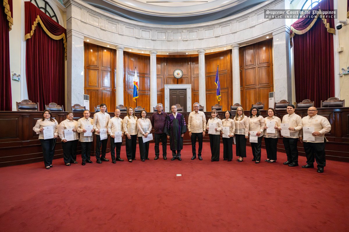 Chief Justice Alexander G. Gesmundo administered the oath of office to ...