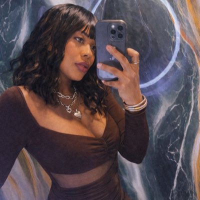 ___joaaa's tweet photo. #NuevaFotoDePerfil https://t.co/uDLyJ4BIZQ