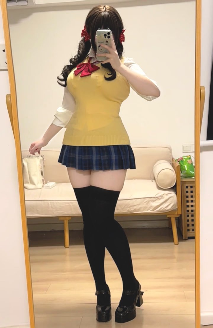小天爹的萌傻屄吧 tweet media