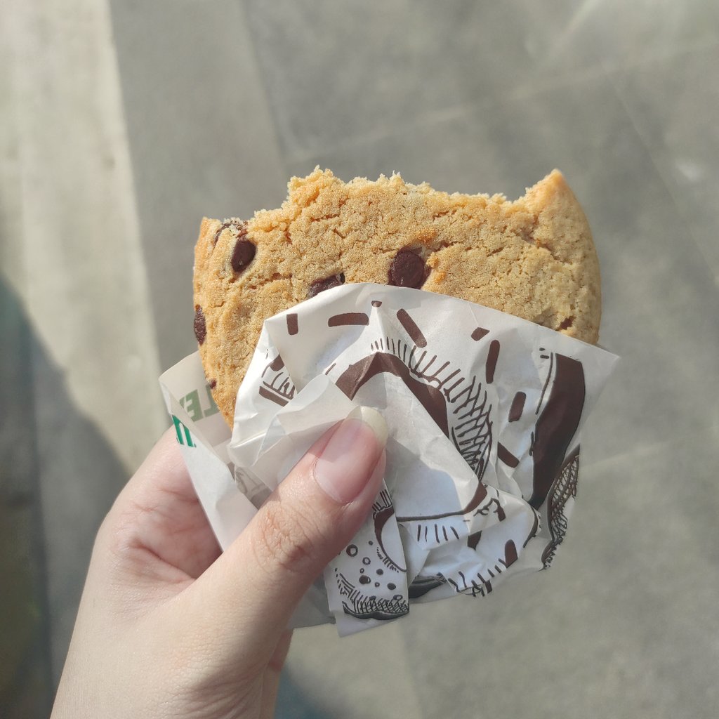 nerdkento's tweet image. who want a bite