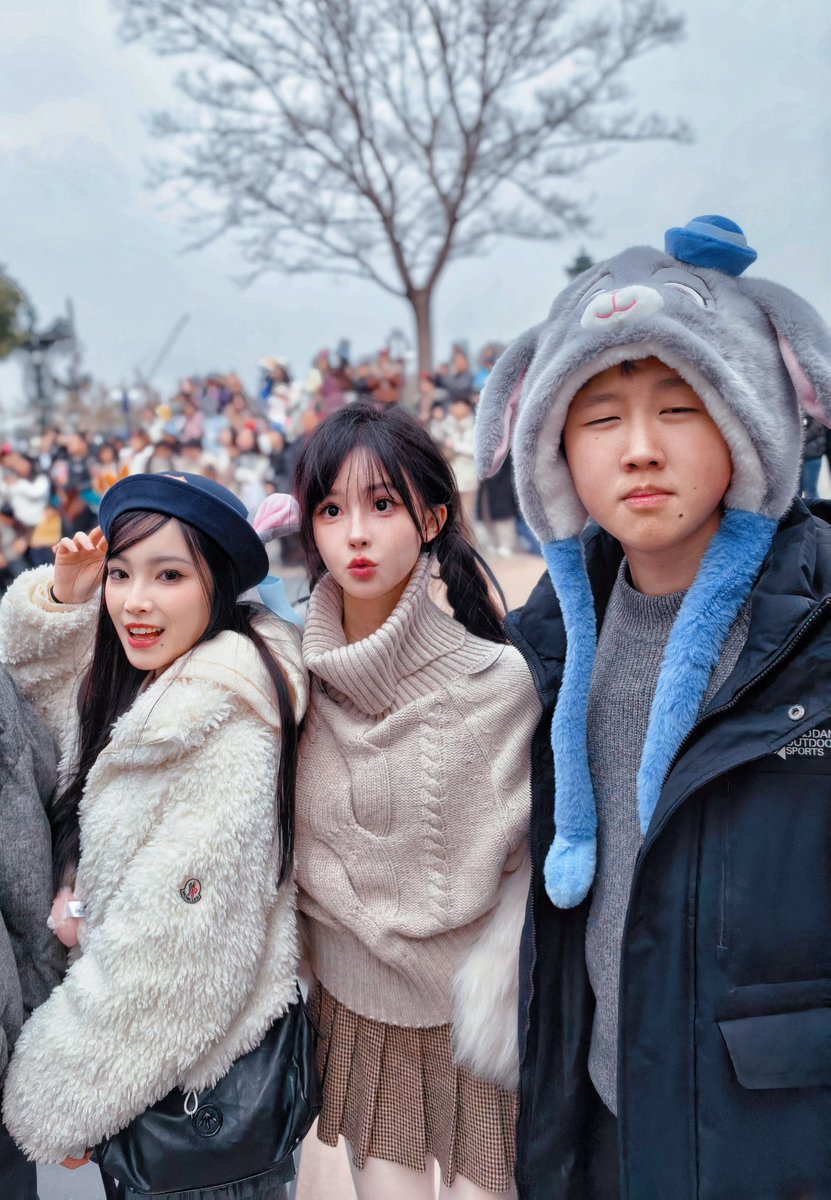 Nina 小耳朵 tweet media