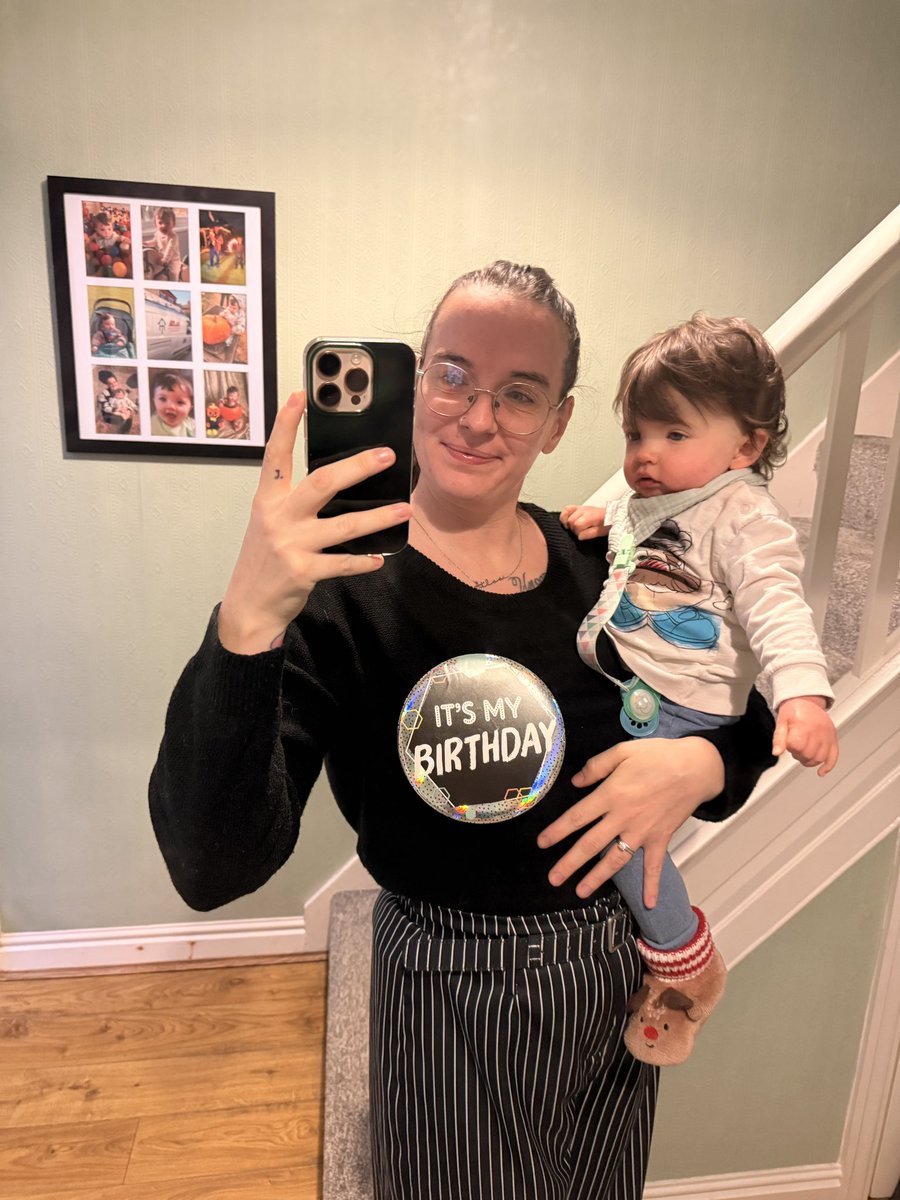 locketaura's tweet image. 