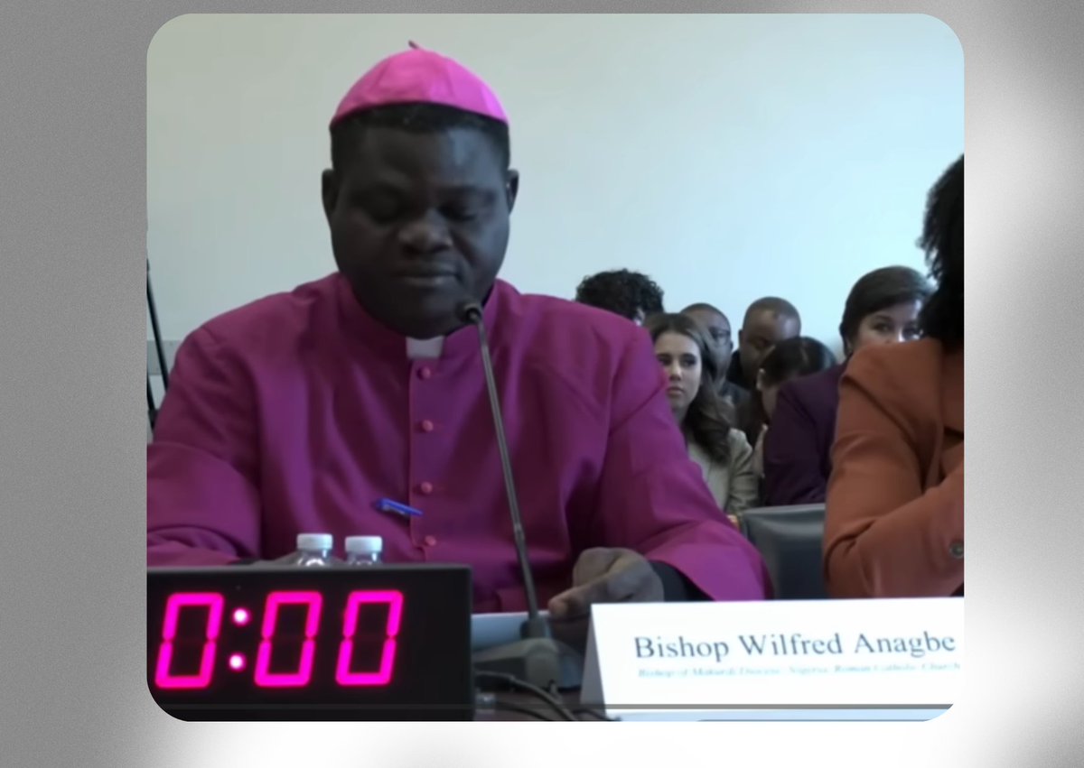 tribuchretienne's tweet image. 🚨ALERTE  I "Moi, évêque au Nigeria, je vous dis qu’un génocide des chrétiens est en cours" : ce cri que le monde ne veut pas entendre

🔴⚡️" L'action de plusieurs groupes armés, dont Boko Haram, tous ont le même agenda, qui prévoit enlèvements, viols et assassinats de chrétiens"…