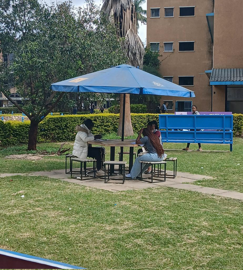 drey_official's tweet photo. Students' wellness is part of students' lives. Their mental, body, soul, and mind wellness matters as part of their growth and education. #Students #studentwellness #StudentLife #comrades https://t.co/bSQd9a8Kwn