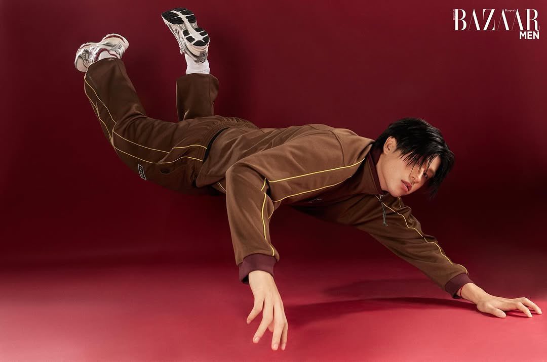 KyuniesBoyMikey's tweet photo. pplearn IG post
my superman😍
🔗 https://t.co/La9taktYJK

#ASICSTH
#ASICS_SPORTSTYLE_TH
#BAZAARThailandxSkyWongravee 
⋆｡☁︎ #skywongravee @skywongraveee ⋆｡☁︎ https://t.co/rfdOWgiJb4