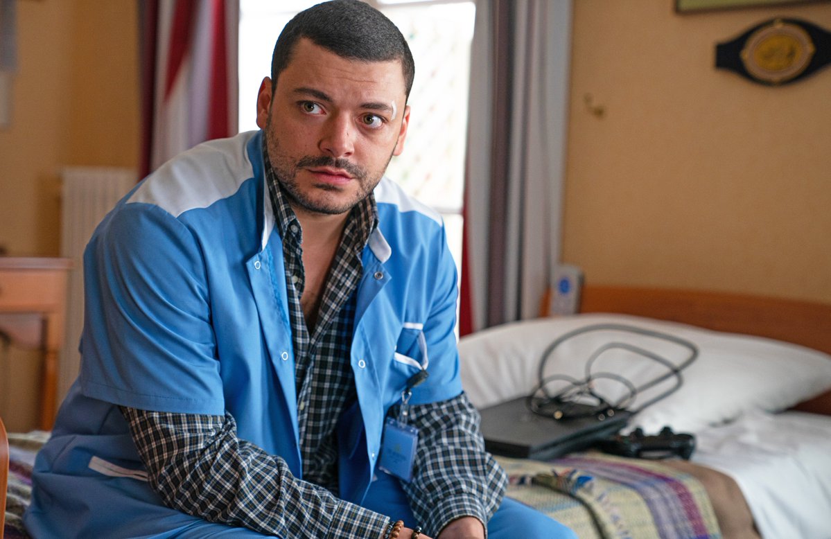 #Audiences <a href="/TF1/">TF1</a> 

"Maison de retraite" leader hier soir avec 4.1M de tvsp.
Belles performances sur cibles avec :
✅ 28% de pda FRDA-50a #Leader 
✅ 24% de pda 25-49a

Disponible en streaming <a href="/tf1plus/">TF1+</a> 
Dimanche prochain sur TF1 "To catch a killer - Misanthrope" (inédit)