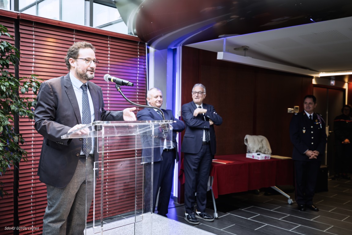 Sapeurs-pompiers 40 tweet media