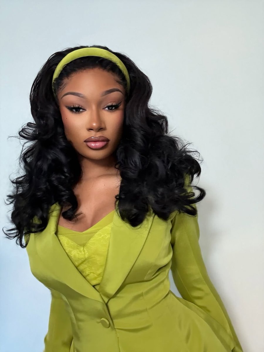 PopCrave's tweet photo. Megan Thee Stallion tells PEOPLE that she plans to release new music this year:

“I’m definitely in the studio. I’m kind of hiding from everybody right now because I really just want to work. I’m completing act three and the music is dropping this year, the hotties just need to give me a little time.”

🔗: https://t.co/pmrFLxx9L5
