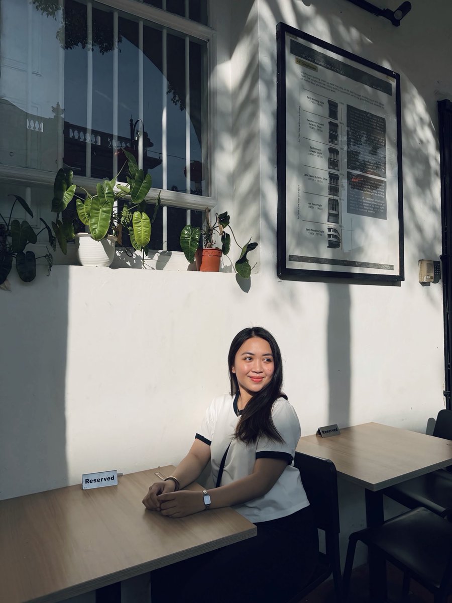 vaeyrow's tweet photo. 👩🏻 https://t.co/KrHRdEWdaU