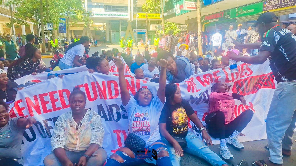 Brianomutianga's tweet photo. The Kenyan government is urged to prioritize healthcare funding &amp; allocate more domestic resources to HIV treatment programs.The 2025/26 budget allocated Ksh21.9 billion to the Global Fund, but more is needed to bridge the 78 billion financing gap
#PLHIVLivesMatter
#AIDSIsNotOver https://t.co/5SP86U7w7H