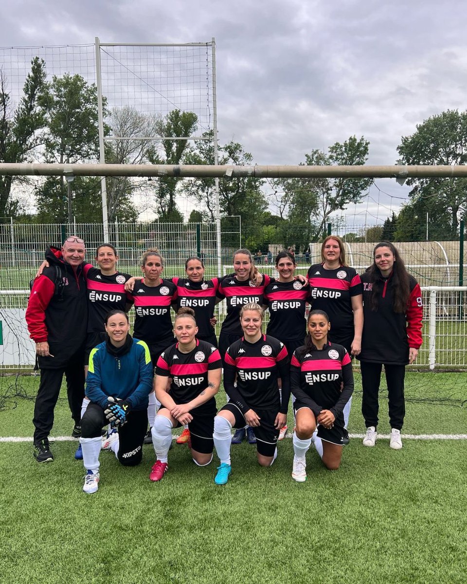 [#SportFéminin] En ce samedi 24 janvier, journée internationale du sport féminin, le #Sdis95 souhaite mettre à l’honneur l’équipe de football féminine des #Pompiers95. ⚽🏅

Très belle journée à toutes les sportives ! ✨

<a href="/SecCivileFrance/">Sécurité Civile</a> | <a href="/Prefet95/">Préfet du Val-d'Oise</a> | <a href="/valdoise/">Département du Val d'Oise</a> | <a href="/LucStrehaiano/">Luc Strehaiano</a>