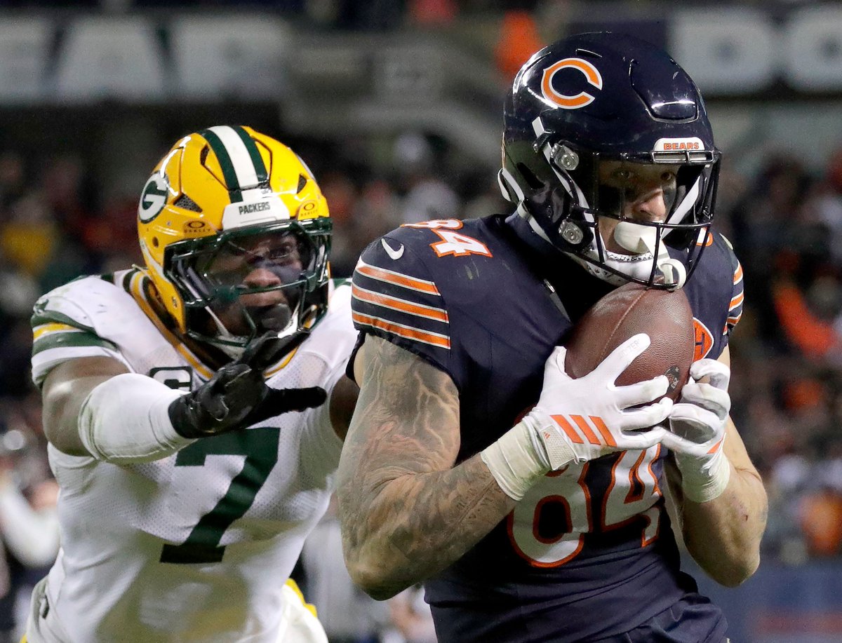 Underdog's tweet image. Colston Loveland didn't have more than 40 yards in a game until Week 9.

He ended the season leading his team in receiving yards in each of the Bears' final 4 games.