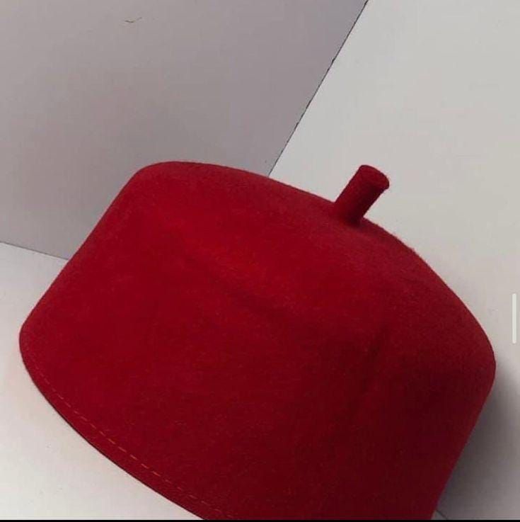 Happy new week. <a href="/millinerybydebs/">Millinery by Debby|Fascinators|Handfans|Beaded cap</a> is open for the new week to take your orders