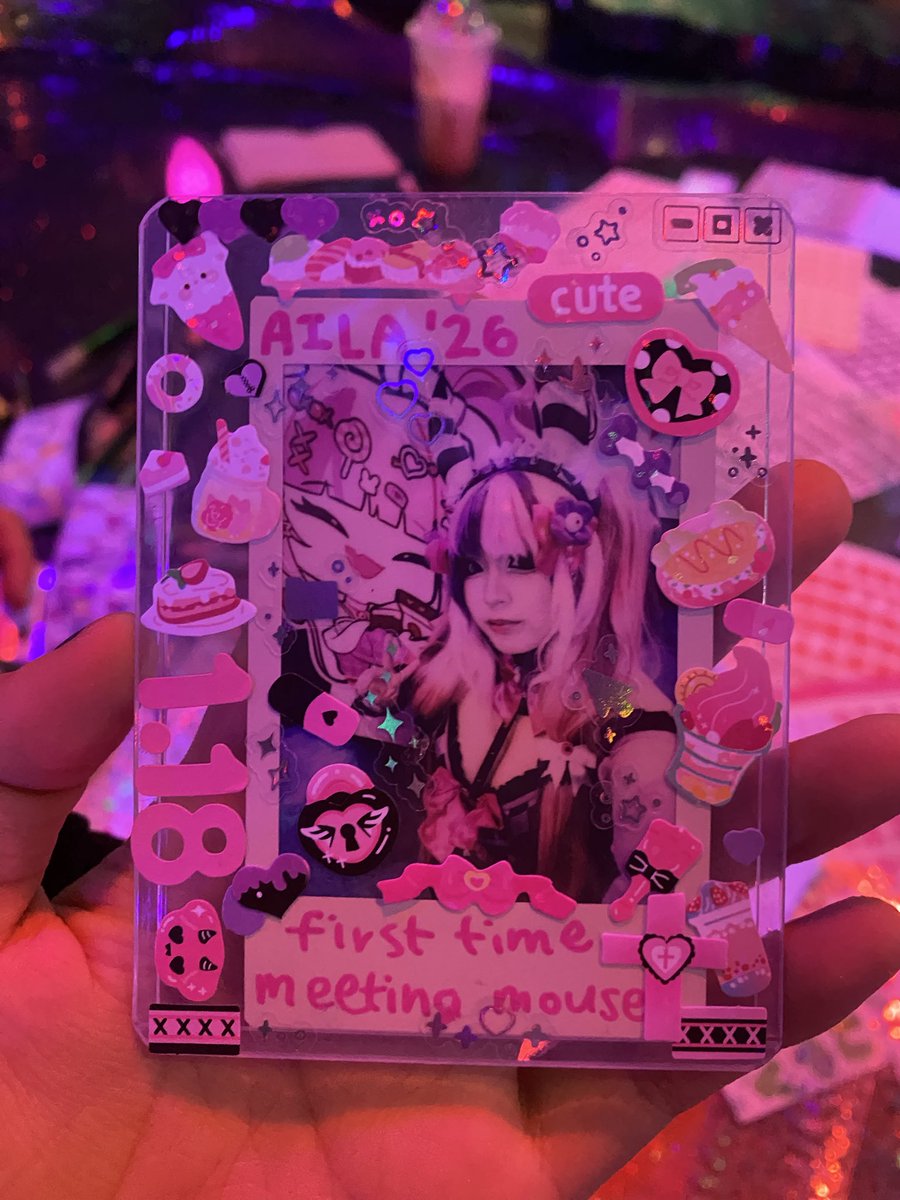 plushie✨ tweet media