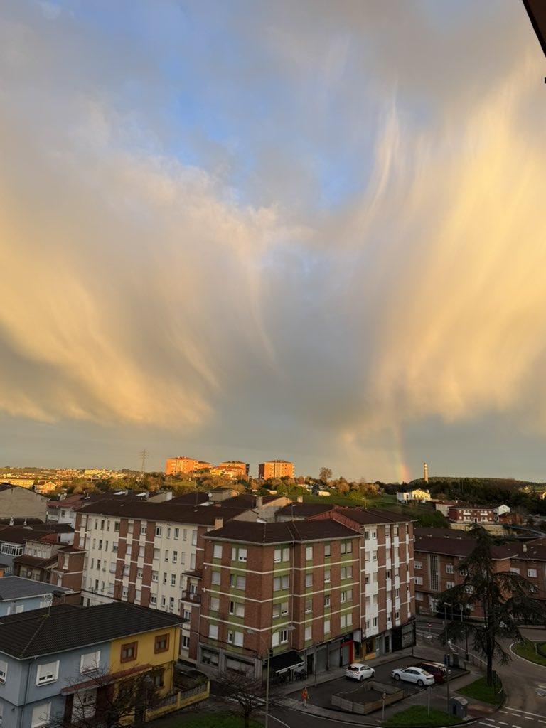 Juan Carlos tweet media