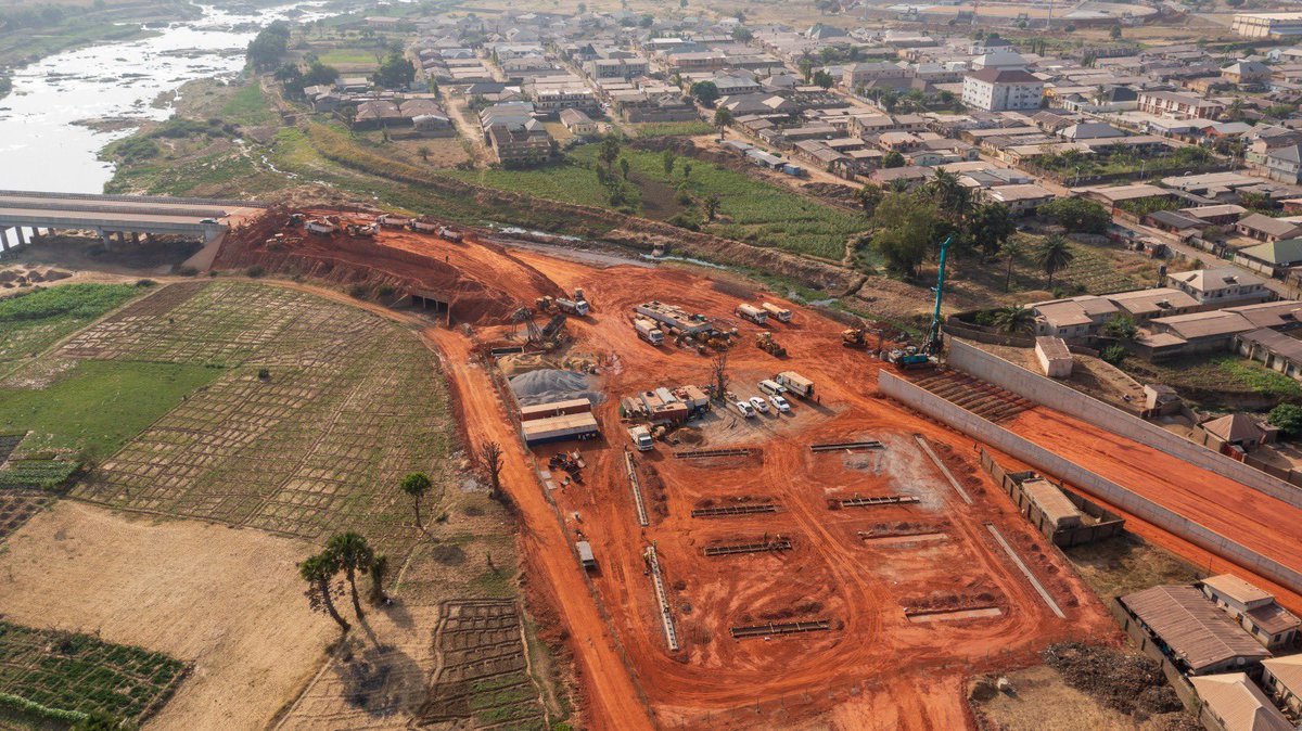 CCECCKADUNA's tweet photo. Update on construction of Kabala Costain to Aliyu Makama road Barnawa.

Item of work: Extension of the bridge has commenced. https://t.co/RpugTpILq5