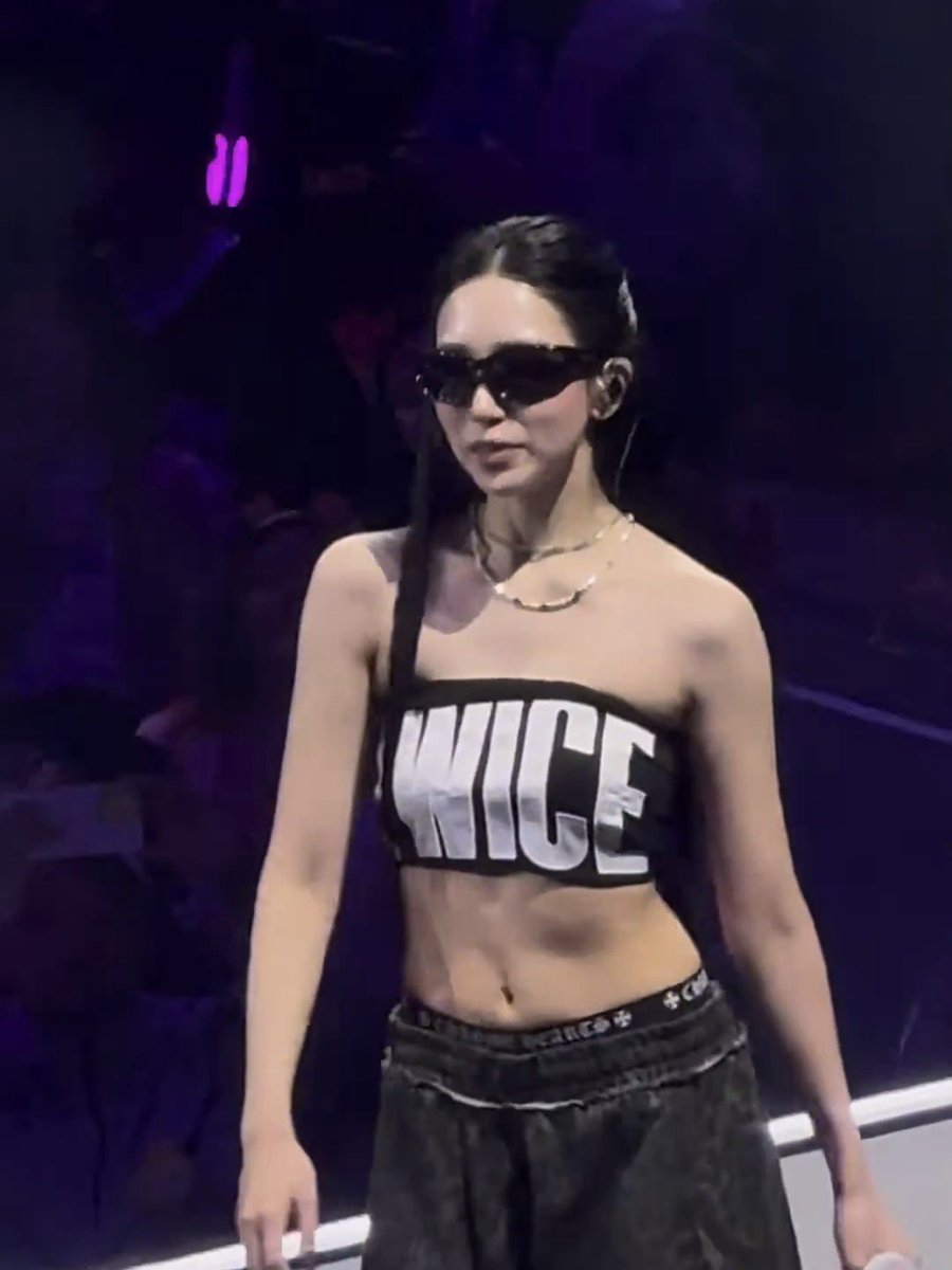 mina’s abs,,
