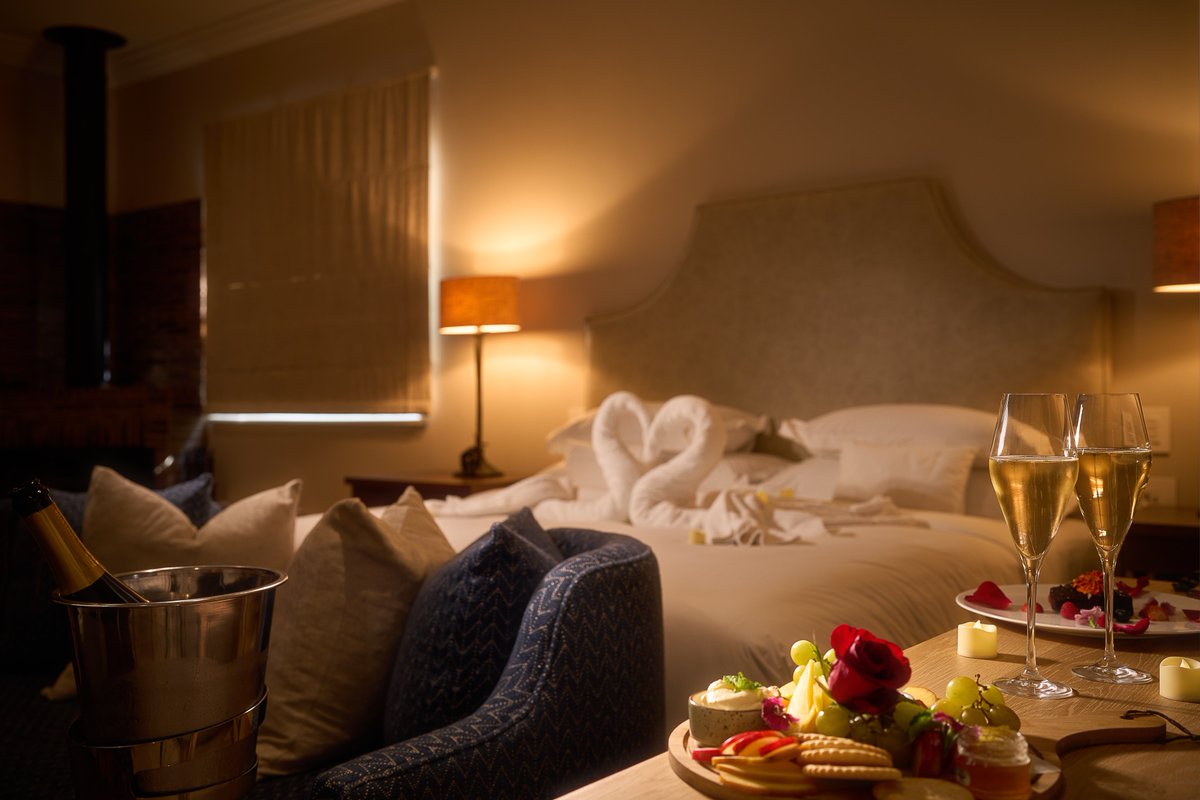 LeeuCollection's tweet image. Weddings are wonderful, but nothing compares to finding a #honeymoon that’s all about your love and your moments together. With the #LeeuCollection, your escape can unfold across some of the world’s most #romanticdestinations.  Find out why a #LeeuMoon is the ultimate way to