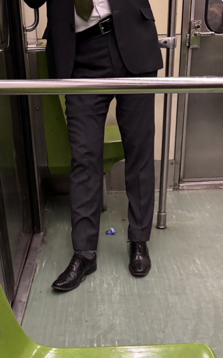 👔

#suit #gay #suitfetish #fetish #sheers #menatplay #morbo #suitedgay #trajeado #shoefetish #gaysuit #gaysuitfetish #cazandoguapos #gaysuit #gaysuitfetish #suit #gay #suitfetish #fetish #sheers #menatplay #morbo #cruising #cruisingcdmx #