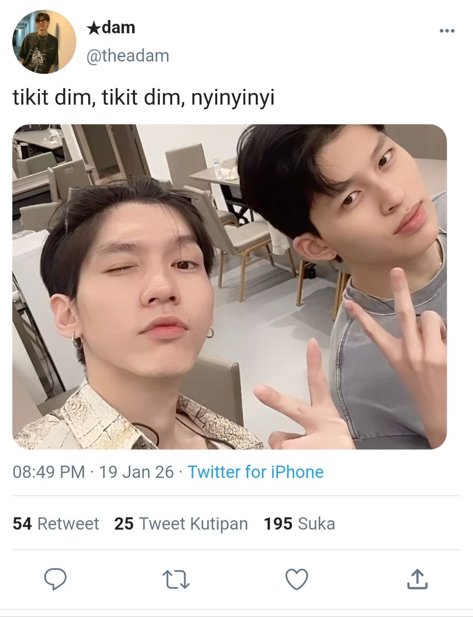 cimollbojott's tweet photo. 41. https://t.co/8EObsNaLpH