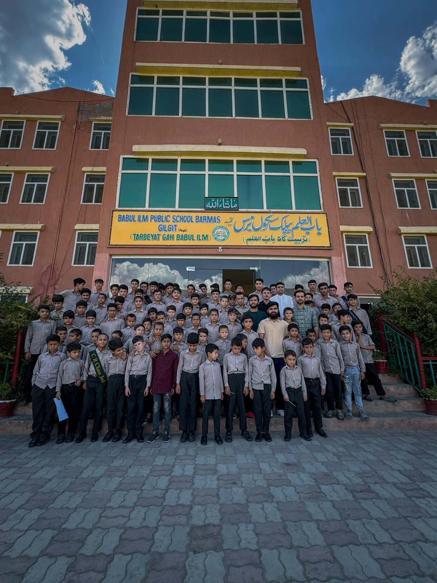 explorebyyumna's tweet photo. Inspiring young minds in Gilgit! Our member Abdul Wassay led an engaging session on the Moon and its phases at Babul Ilm Public School, Barmas. From why the Moon changes shape to its impact on Earth, curious students from Grades 1–7 sparked a lively, inquiry-based discussion 🪐 https://t.co/qjONpbyQPo