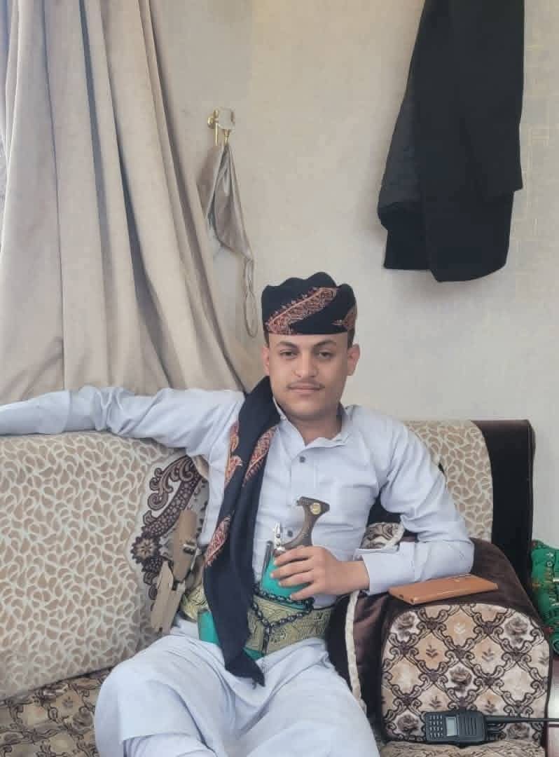 Taiz_prees1's tweet photo. عاجل
شرطة تعز تتسلم المطلوب أمنياً غزوان المخلافي عبر الانتربول الدولي، وتودعه الحجز لاستكمال الإجراءات وإرساله للجهات المختصة. https://t.co/53SFhogTzG