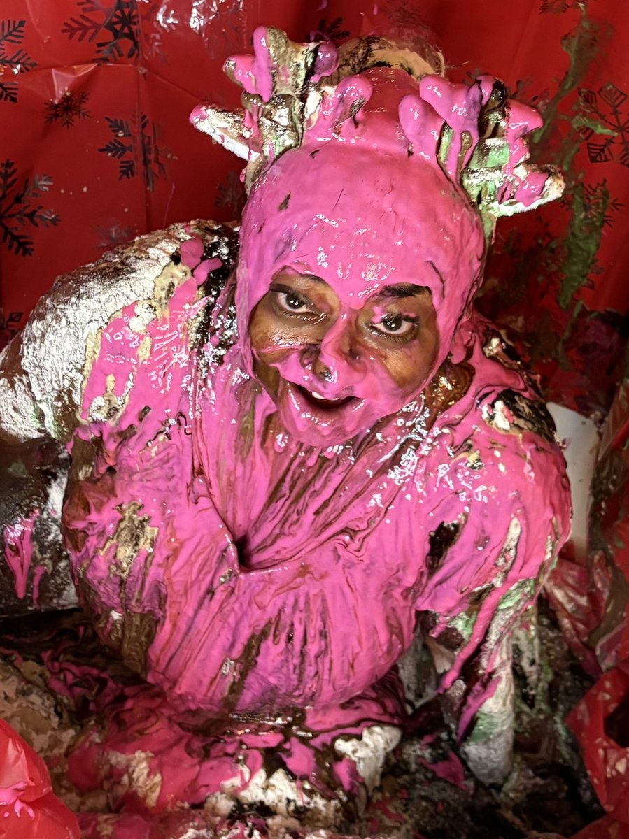 masalawammilf's tweet image. Another great shot from my 12 days of Christmas recreation! 🫟💖 

#wam #messy #slime #splosh #gunge