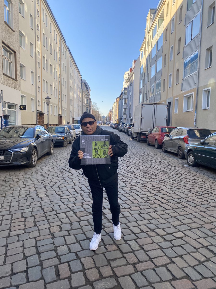 alan_oldham's tweet image. Happy Monday! Finally got the VINYL pressing of AFM001 in my hands, the Activity FM comp from last year with me, @DJHellOfficial, @truncate_la &amp;amp; @markbroom! Legends only! Out now everywhere! 

#djt1000 #electro #berlin #detroitelectro #mondaymotivation