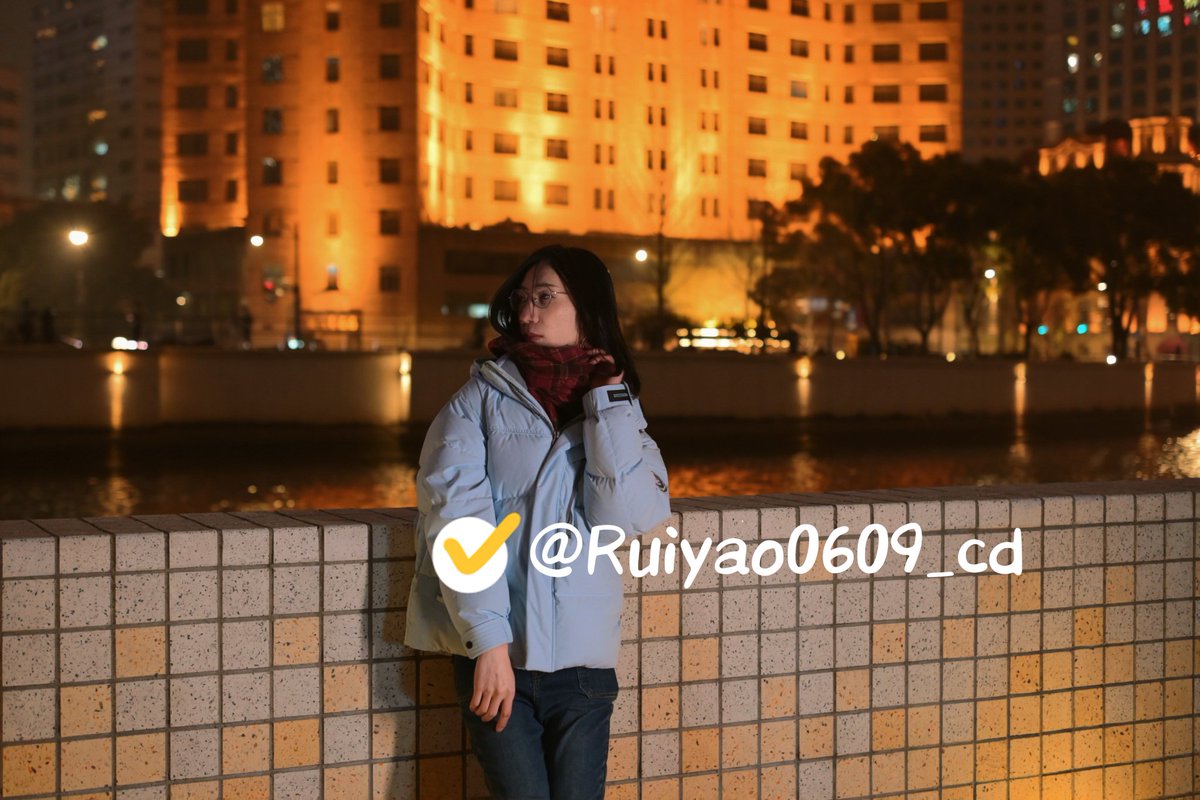 男娘的外滩体验卡
#伪娘 #伪娘cd #外拍