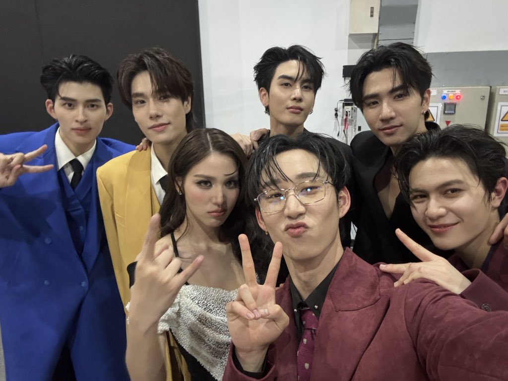 Ppsanta's tweet image. 🤟🏻🤍 #MeAndTheeSeriesFinalEP