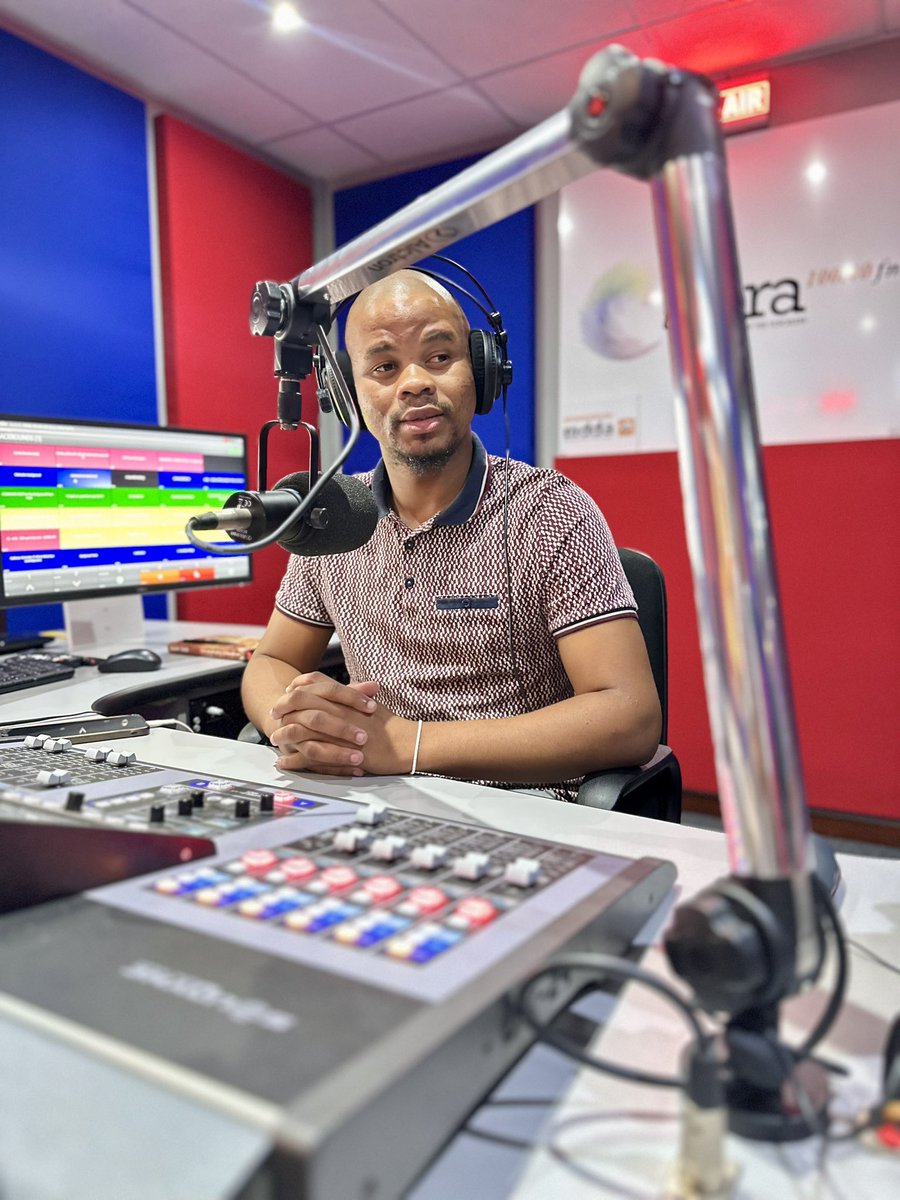 icorafm_'s tweet photo. #ICORAFMDRIVE noVikeliwe Gumede kanye noSyabonga Mbanjwa kusuka ngo 15:00 kuya ku18:00 ntambama.

Download ICORA FM Mobile App: https://t.co/5IgUF5ZhKO

#ICORAFM #ICORAFMDRIVE https://t.co/9yrsOjYnXv