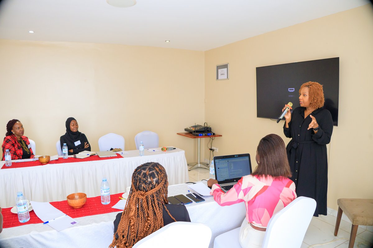 drtalieybita's tweet photo. I'm thrilled to announce the launch of the HER Leadership Fellowship 2026 through @herworkingwomen, a journey where 12 remarkable women will step into a year of growth, mentorship, and skill-building.

Selected through a rigorous process, this cohort will not only learn the tools of leadership but also experience the power of guidance, reflection, and connection, the kind that transforms potential into impact.

 I can’t wait to witness the stories they will write over the next year.

#HERLeadershipFellowship #Mentorship #LeadershipDevelopment #HERWorkingWomen