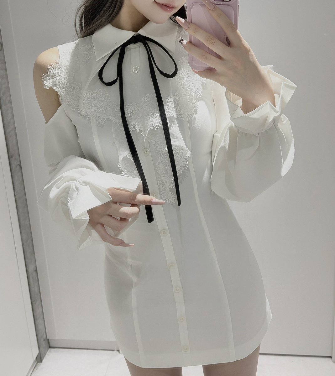 ⋱ 𝐶𝑜𝑚𝑖𝑛𝑔 𝑠𝑜𝑜𝑛 ⋰ 甘すぎない大人ガーリーワンピ♡