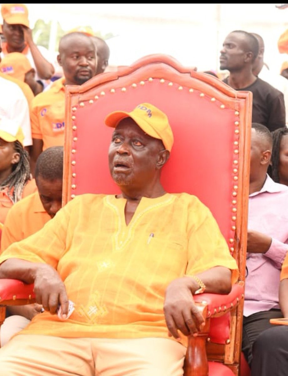 Newly recruited intern teachers learning they won't get their stipend for January soon