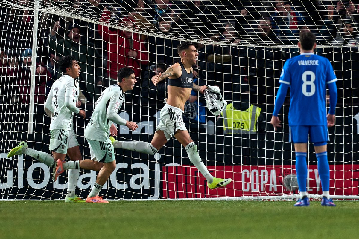 OptaJose's tweet photo. 2 - Albacete will become the second team in Copa ever to face both Real Madrid and Barcelona in the same season while playing in a lower division, after Deportivo La Coruña in 1971. David.
#CopaDelRey
#Albacete 🧀
#Barcelona ❤💙 https://t.co/1wKT36RddA