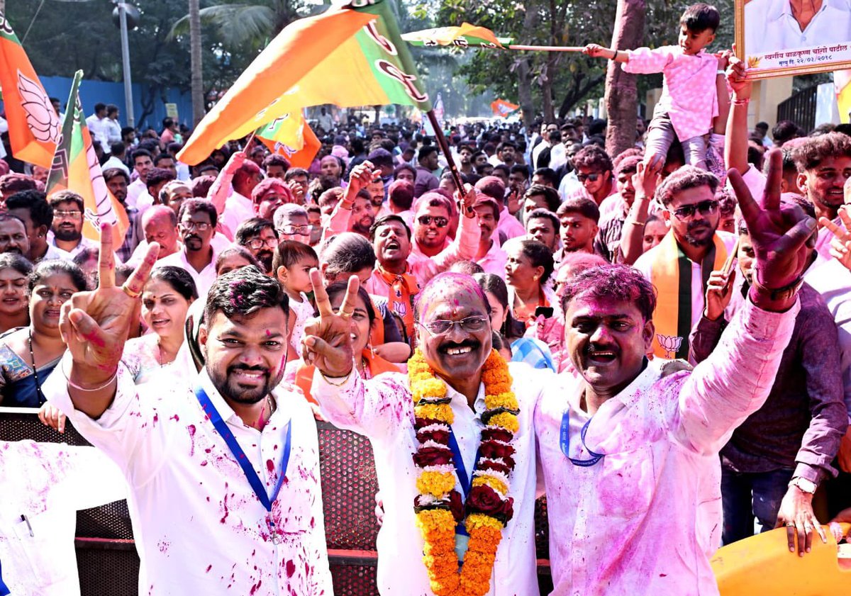 nmramchandra's tweet photo. जल्लोष विजयाचा…जनतेच्या विश्वासाचा…!
.
.
.
#जल्लोष #भाजप #तुर्भे #निवडणूक 
@BJP4Maharashtra @Dev_Fadnavis @RaviDadaChavan https://t.co/SFRGkwI0wD