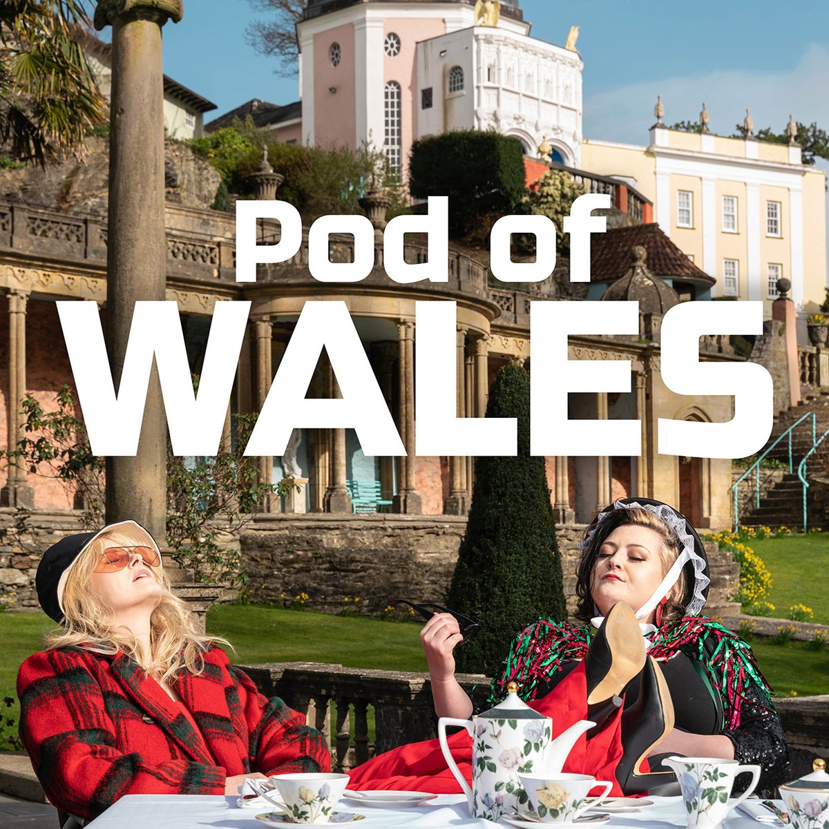 BaeAbertawe's tweet photo. Os ydych awydd chwerthin gwrandewch ar ‘Pod of Wales: Swansea &amp; The Gower’, y podlediad diweddaraf gan y digrifwyr Kiri Pritchard-McLean ac Esyllt Sears 👉 https://t.co/6B09pvEDZB https://t.co/8iPr5buSw4